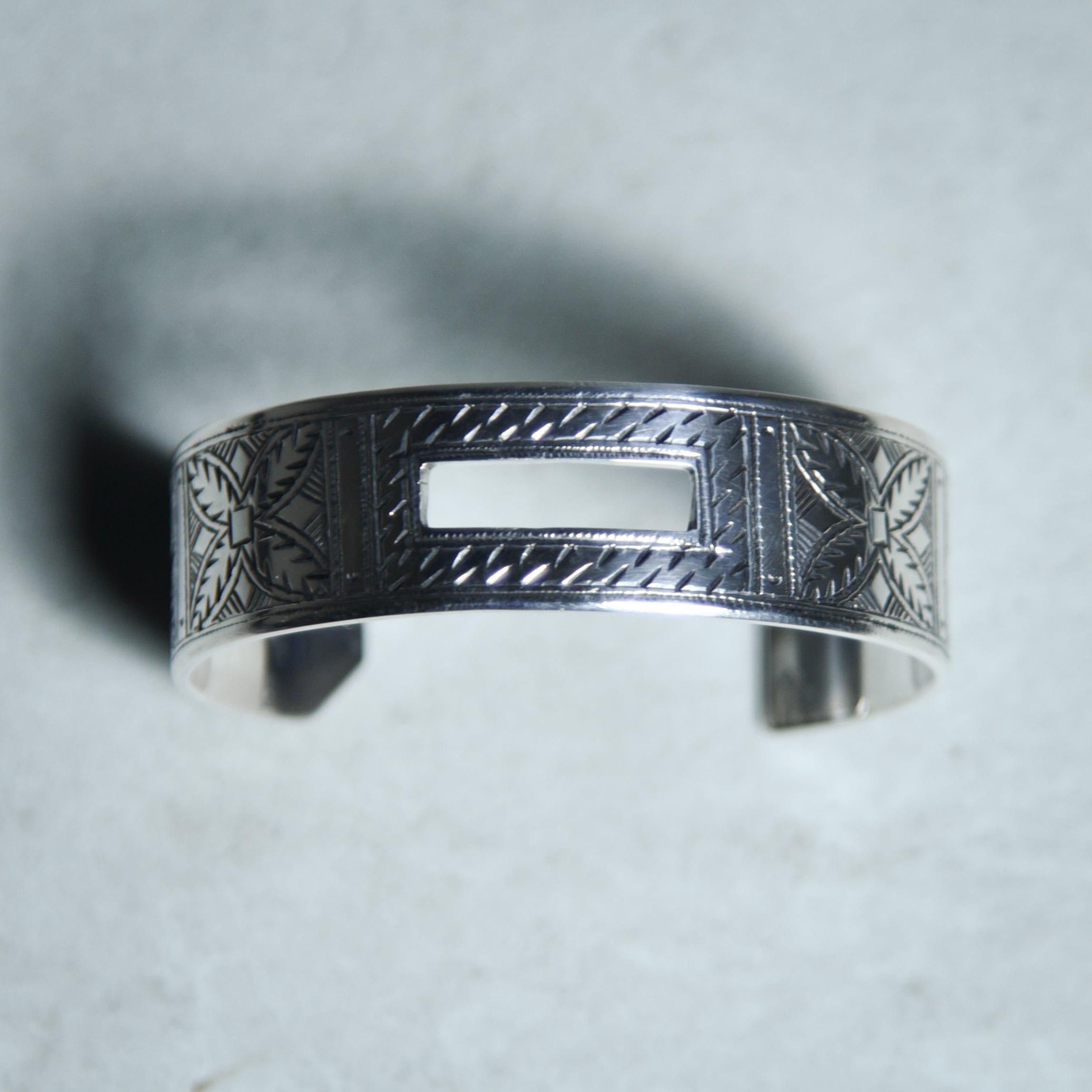 TOUAREG Silver Bangleトゥアレグ シルバー バングル 112 | mark