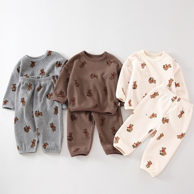 【BABY&KID】韓国風　クマ柄セットアップ