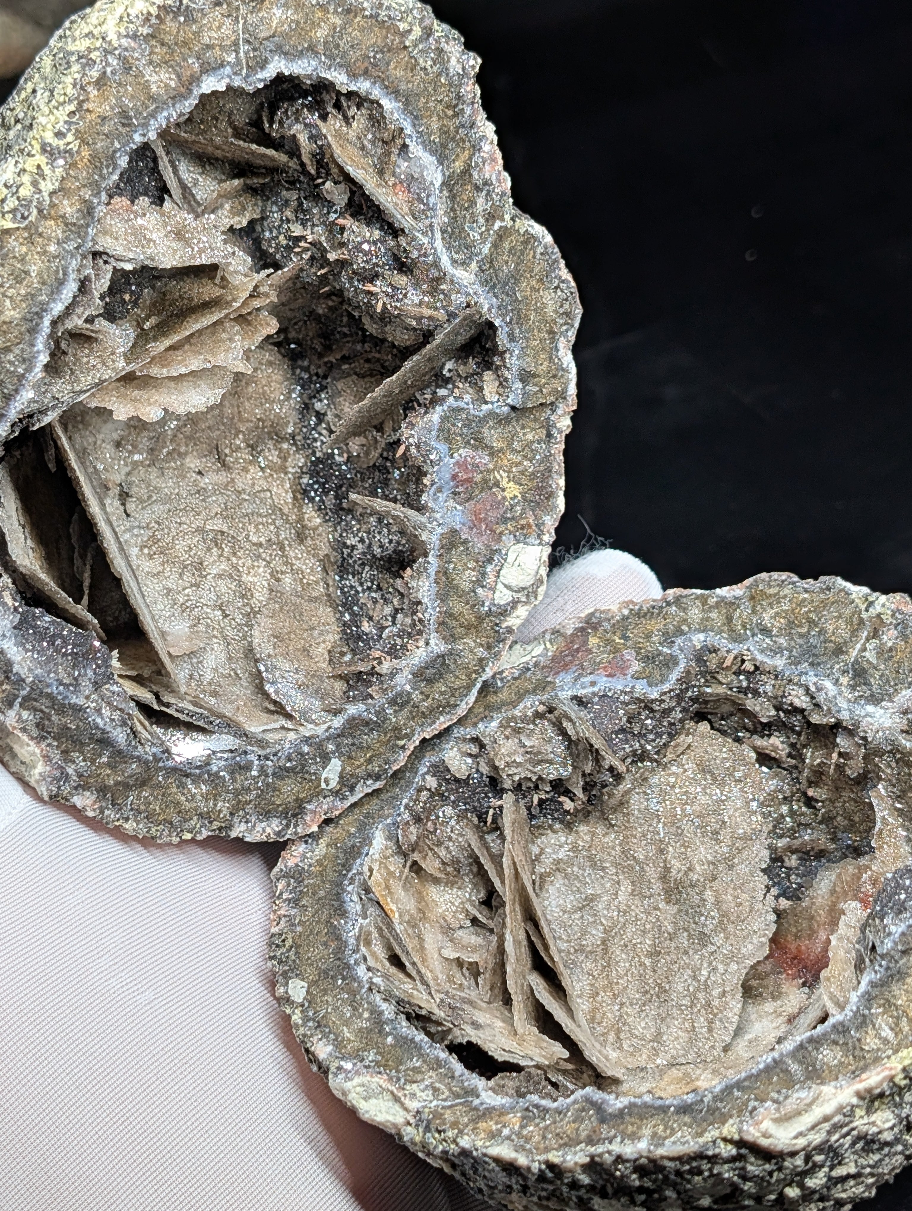 カルサイト/クォーツ ジオードB Mexico AS91300122 | 石や なごみん