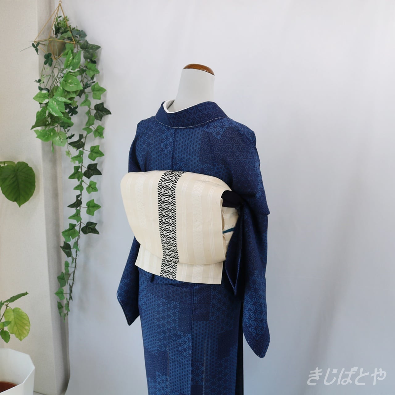 新品 麻の葉 着物 正絹“和に触れて高鳴るこころ”仕付け糸付 長襦袢 5381 2c512e400a66a2d8b55a38b6677ee3