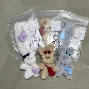 moufmof original / MORU DOLL KIT (おでかけウサちゃんキット)