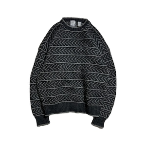 old GAP design knit