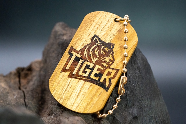 【黄金の木】御蔵島 金桑 ドッグタグ 象嵌 TIGER