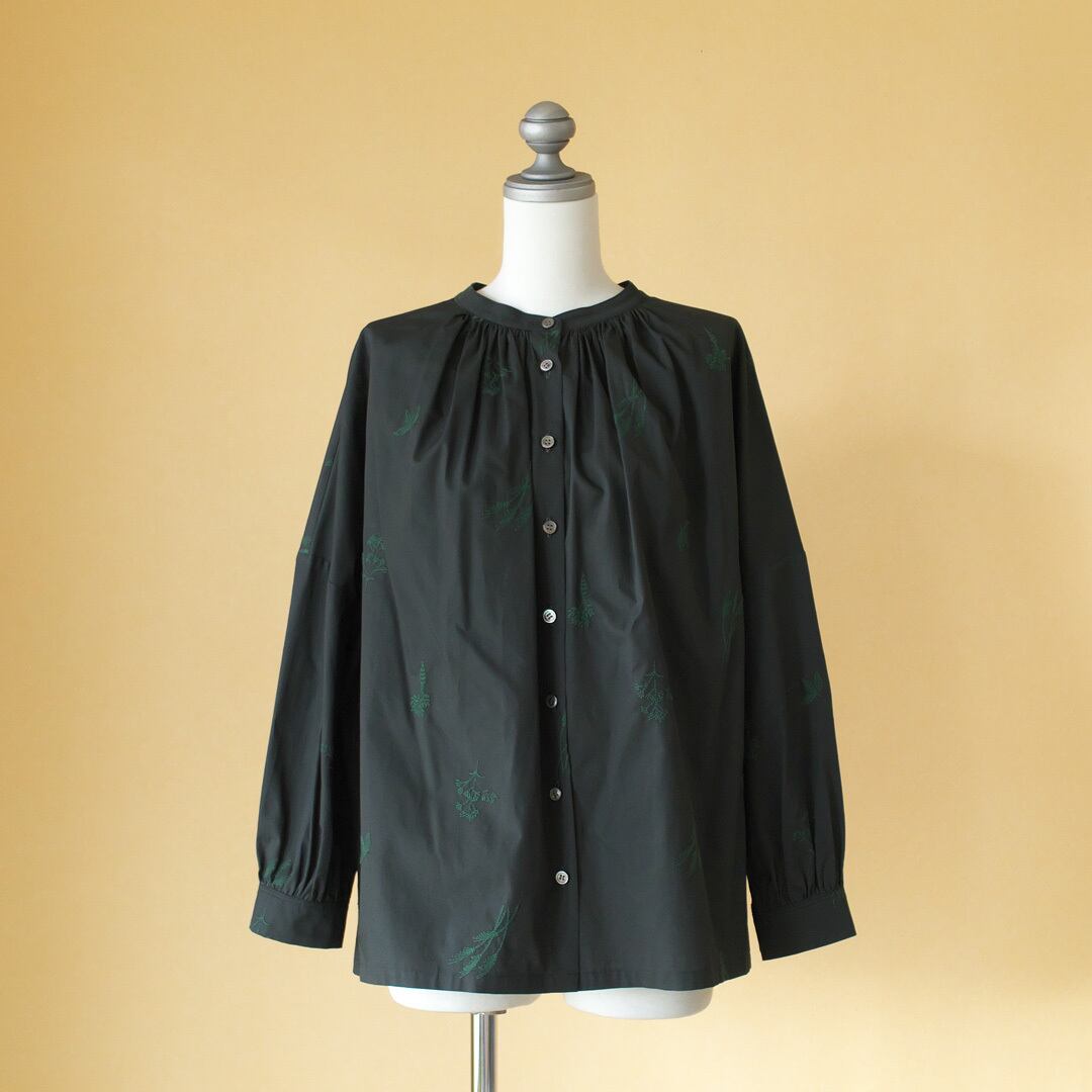 atelier naruse アトリエナルセ コットン winter plants ブラウス・チャコール