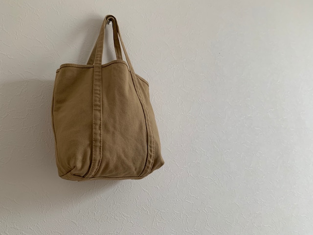 TALL TOTE(S) chino