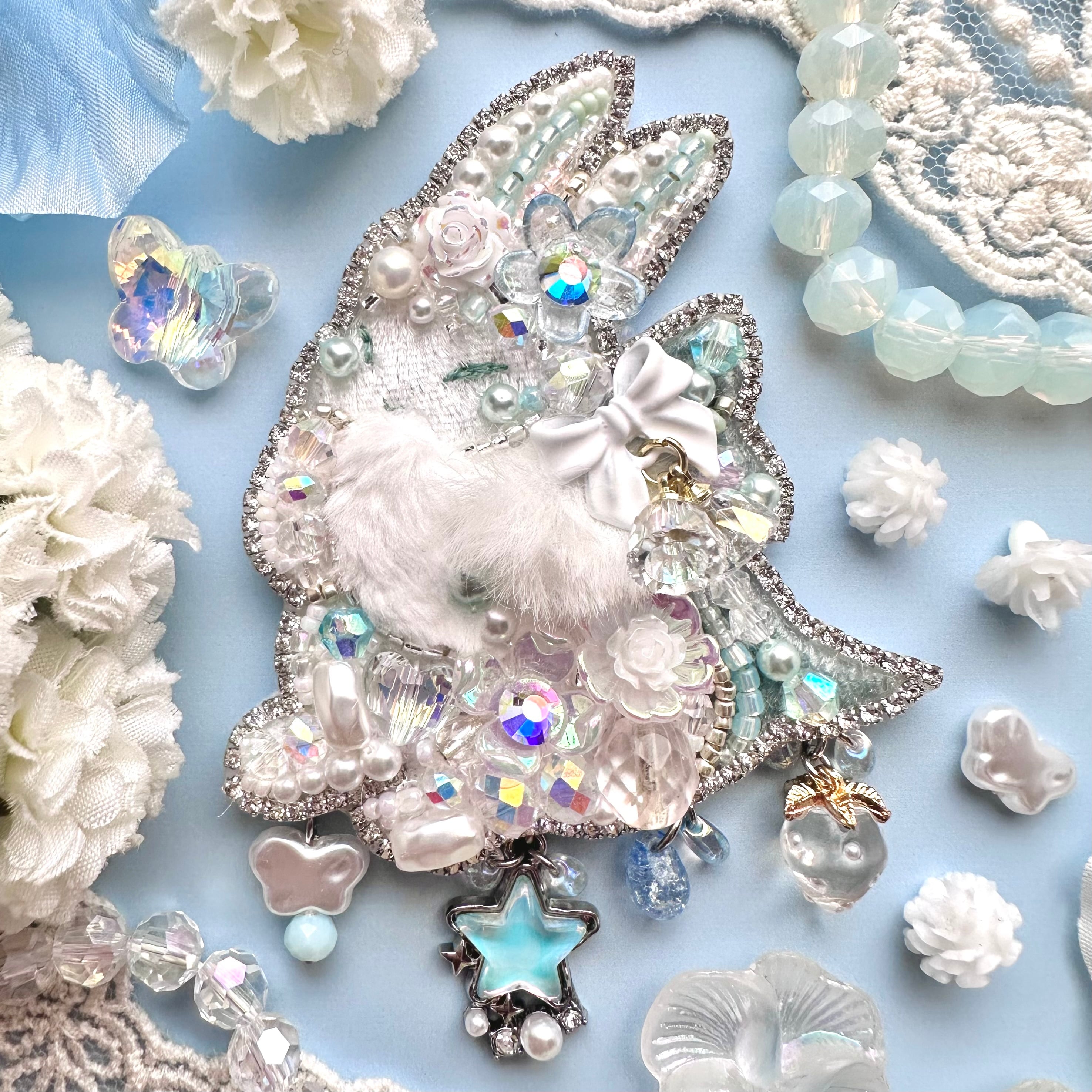Piari 様 ハンドメイド ブローチ ブレスレット アクセサリー ビーズ刺繍 piari