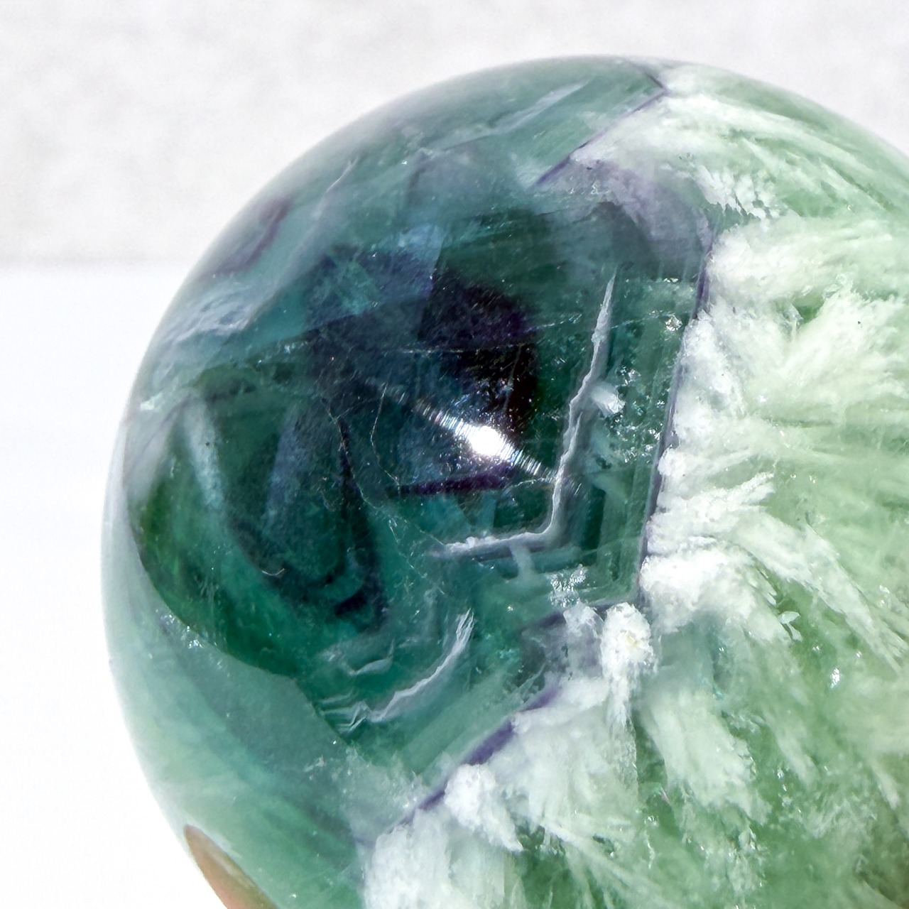 フェザーフローライト スフィア ＊ Angel Feather Fluorite ＊ 天然石