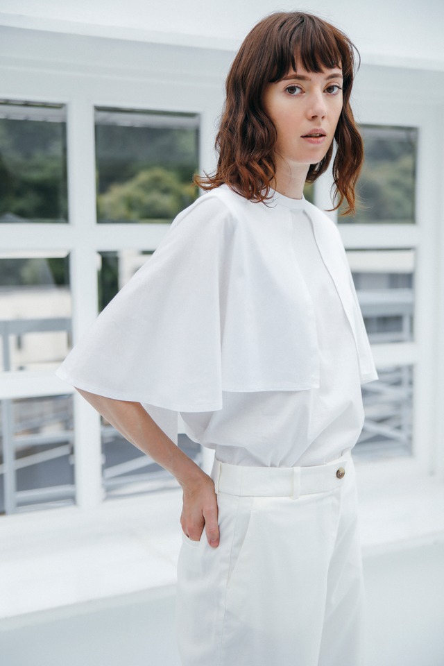 CAPE TEE WHITE