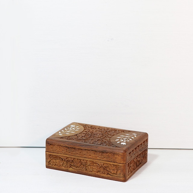 【R-192】木彫りジュエリーBox