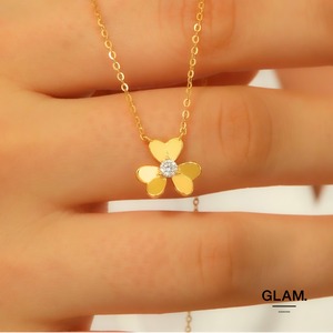 【数量限定】エレガントフラワージルコニアネックレス