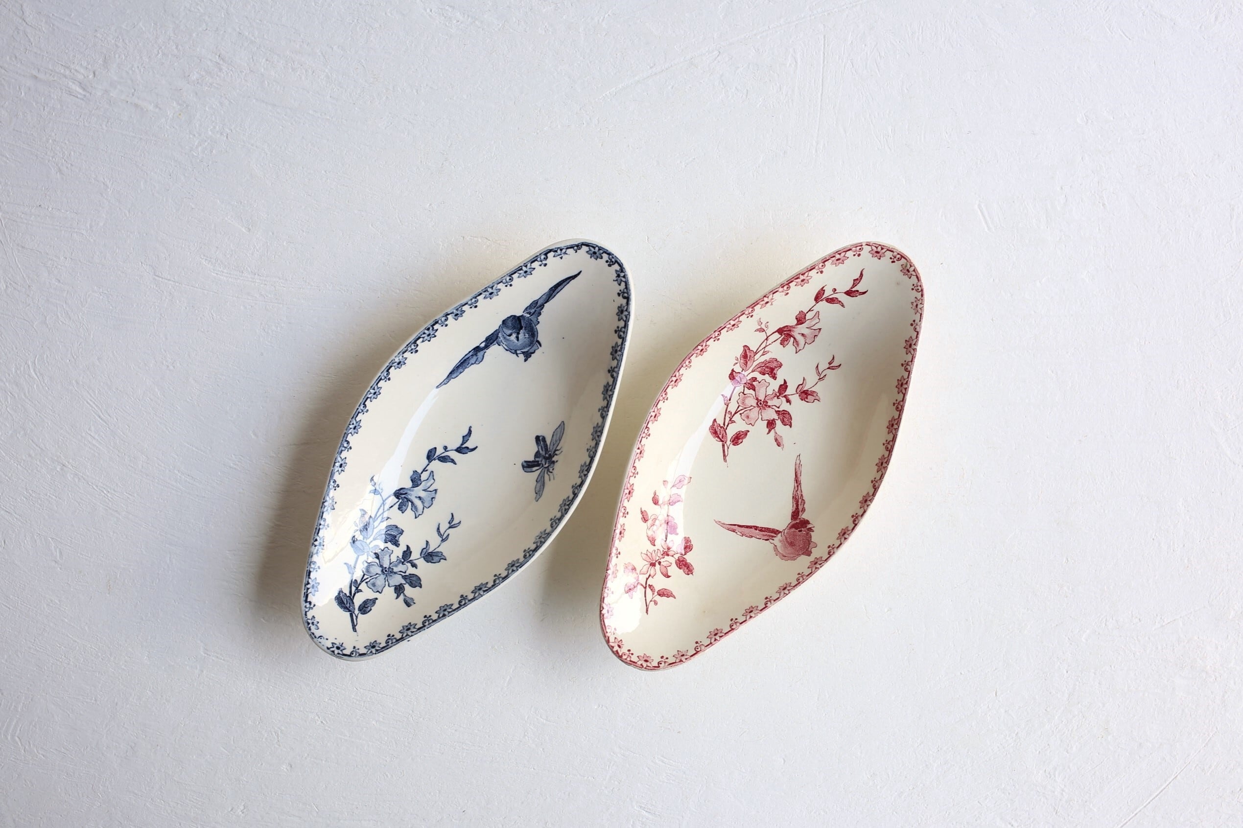 フランス アンティーク SARREGUEMINES サルグミンヌ ラヴィエ 『FAVORI