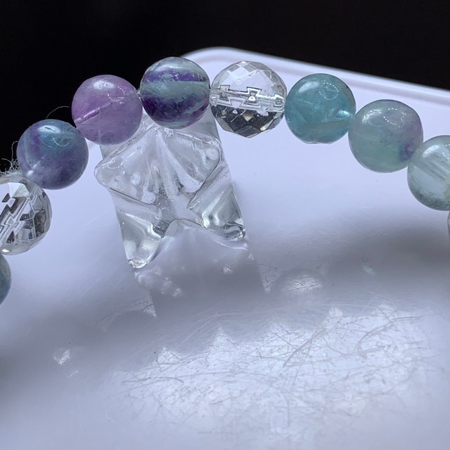 エンジェルフェザーフローライト・デザインブレスレット