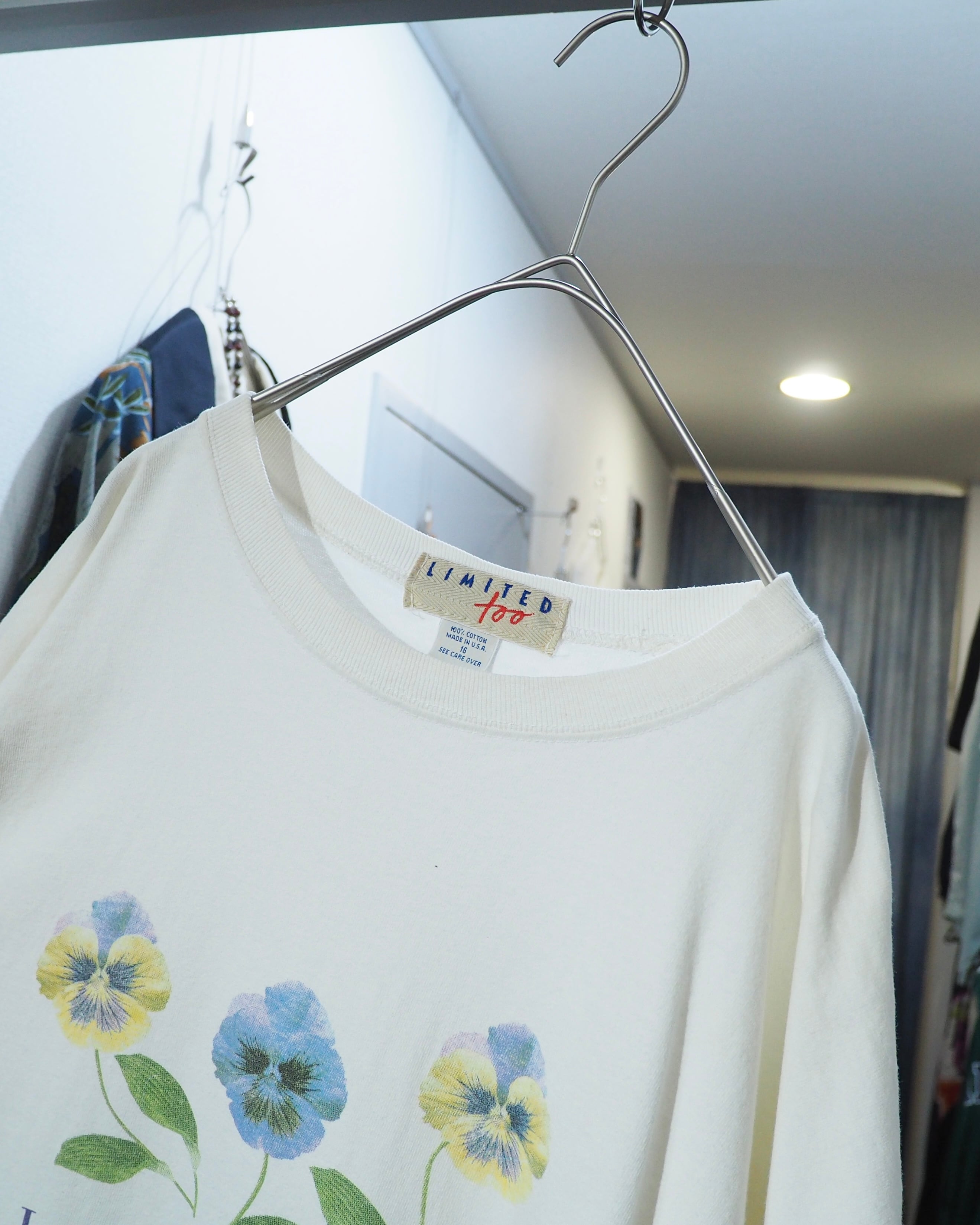 ” Made in USA ” Beautiful Pansy Flower printed White SS Tee