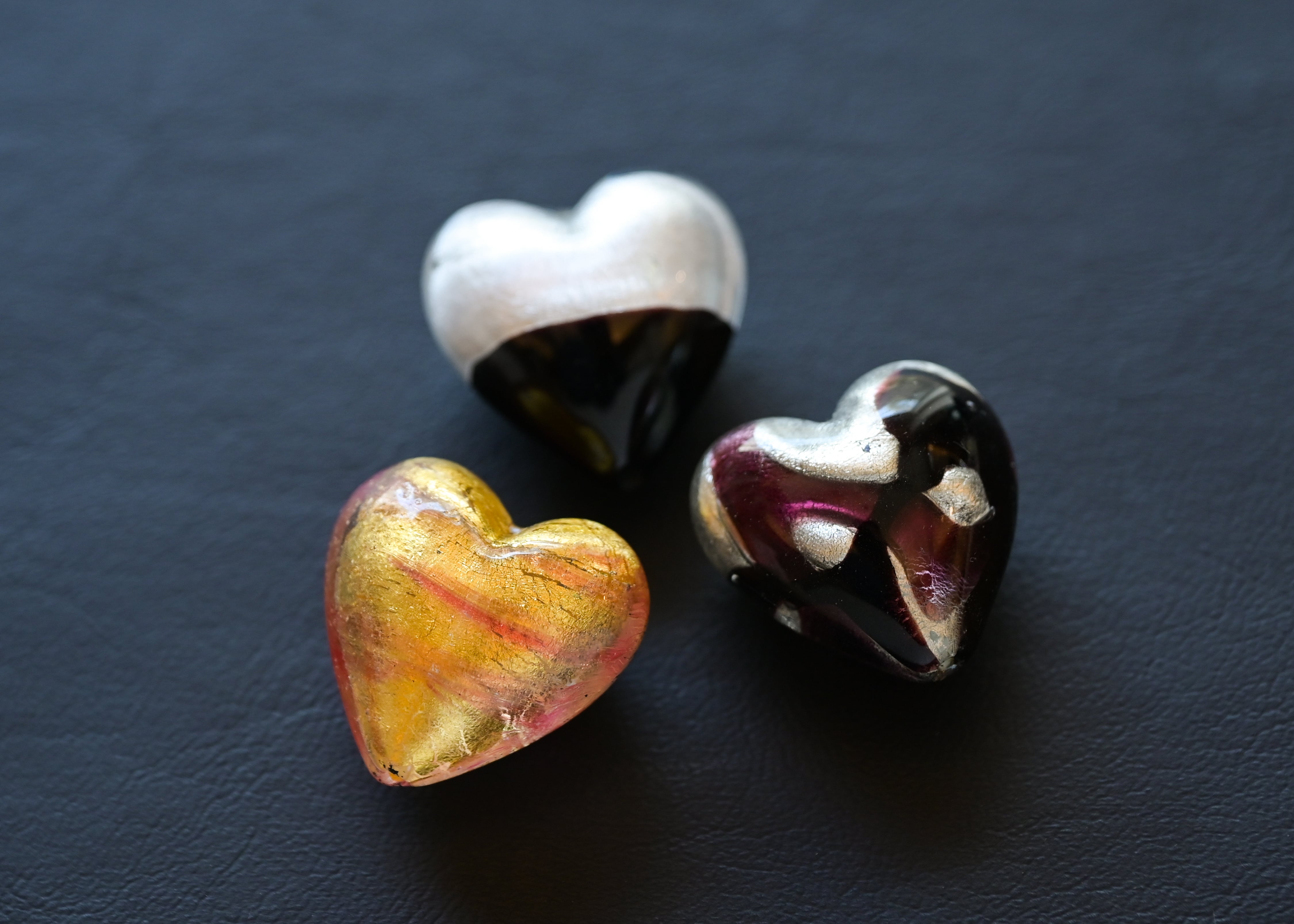 ベネチアンガラスビーズ ハート型 30ミリ バイカラー | チェコガラス