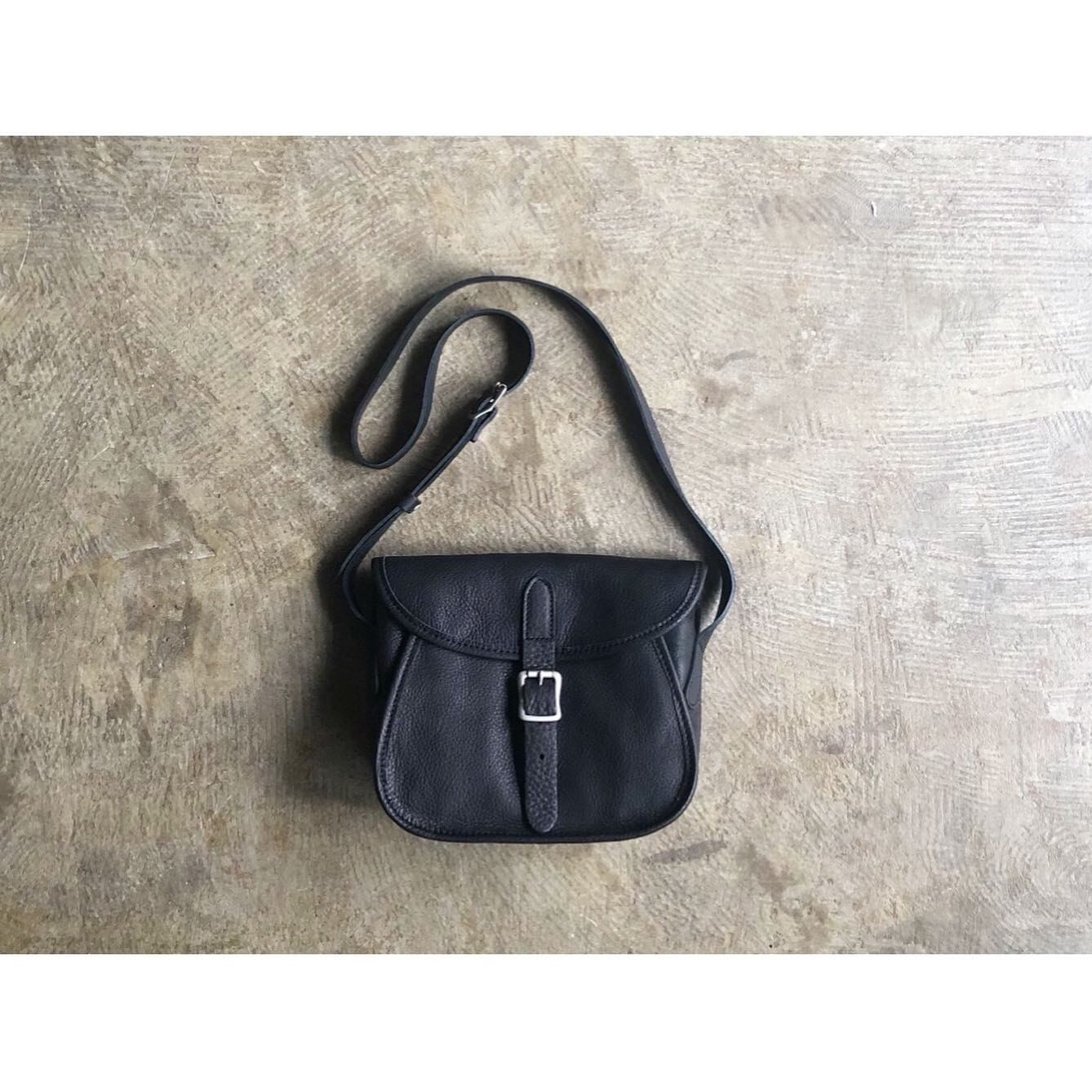 再入荷 SLOW(スロウ) Fino Cartridge Shoulder Bag M | AUTHENTIC Life