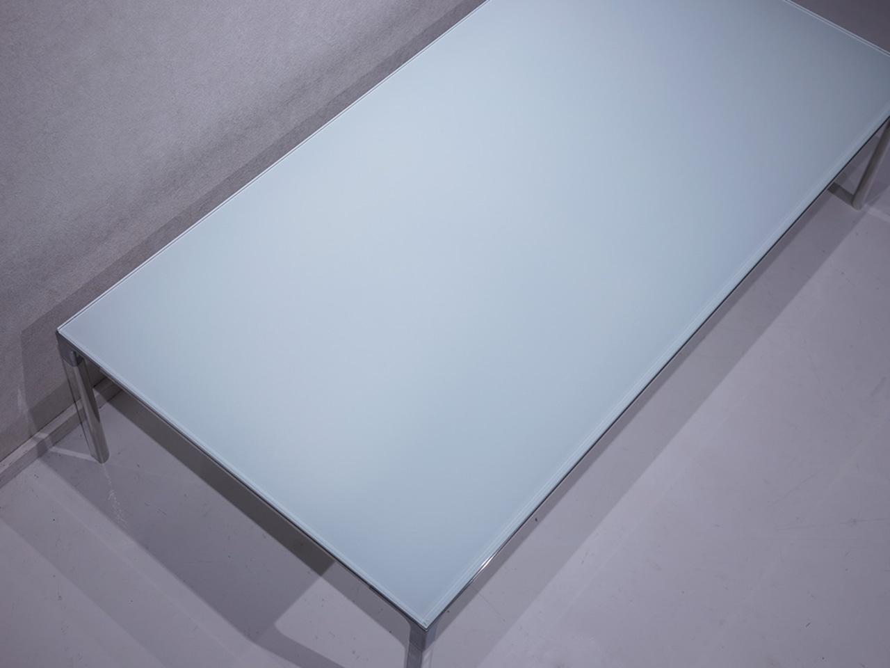 Cassina ixc. GRAB table / モダン デザイナーズ カッシーナ グラブテーブル IXC R&D 名作 ローテーブル センターテーブル （関連:アルフレックス ボーコンセプト）