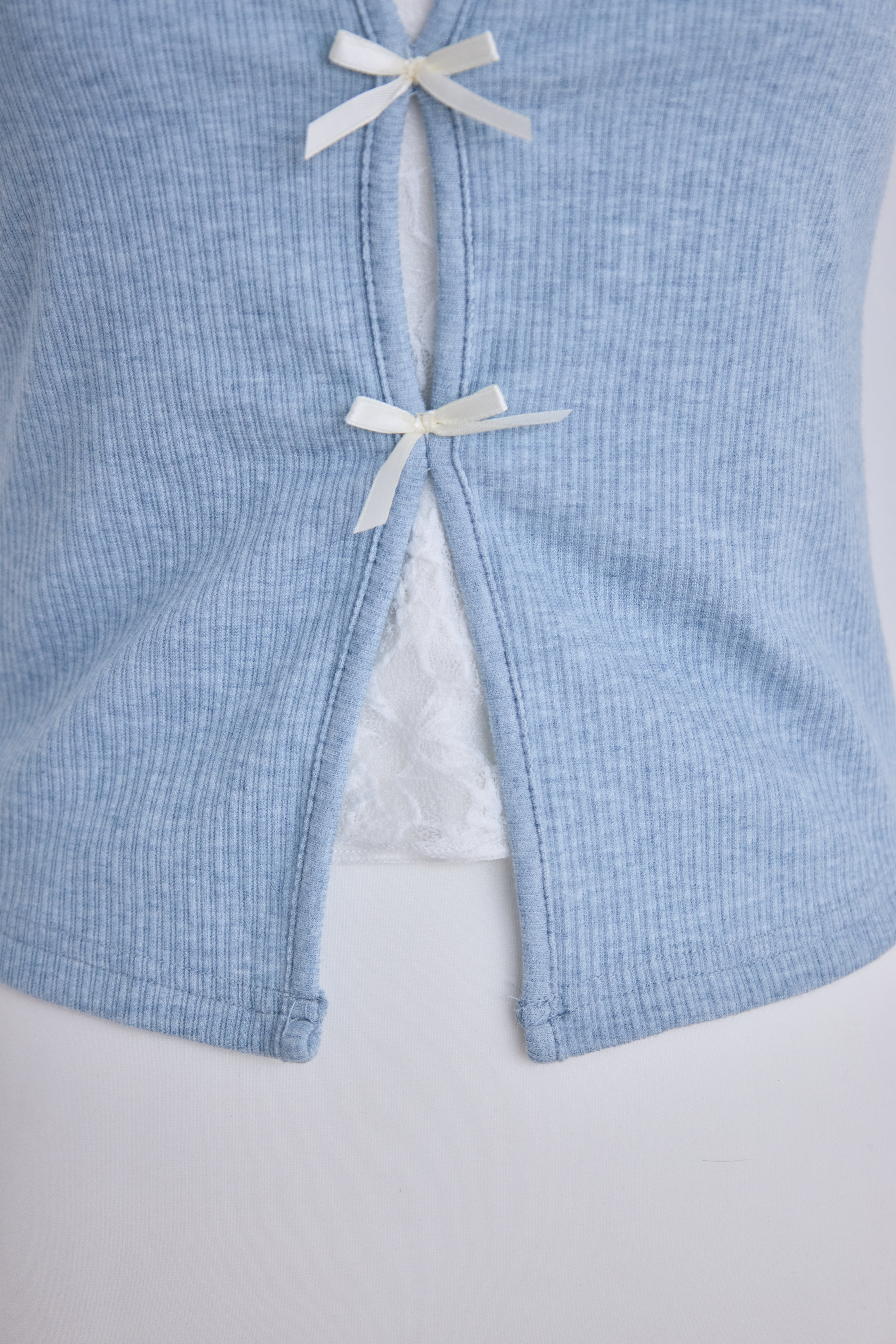 lace layered ribbon tops | Désir et Raison