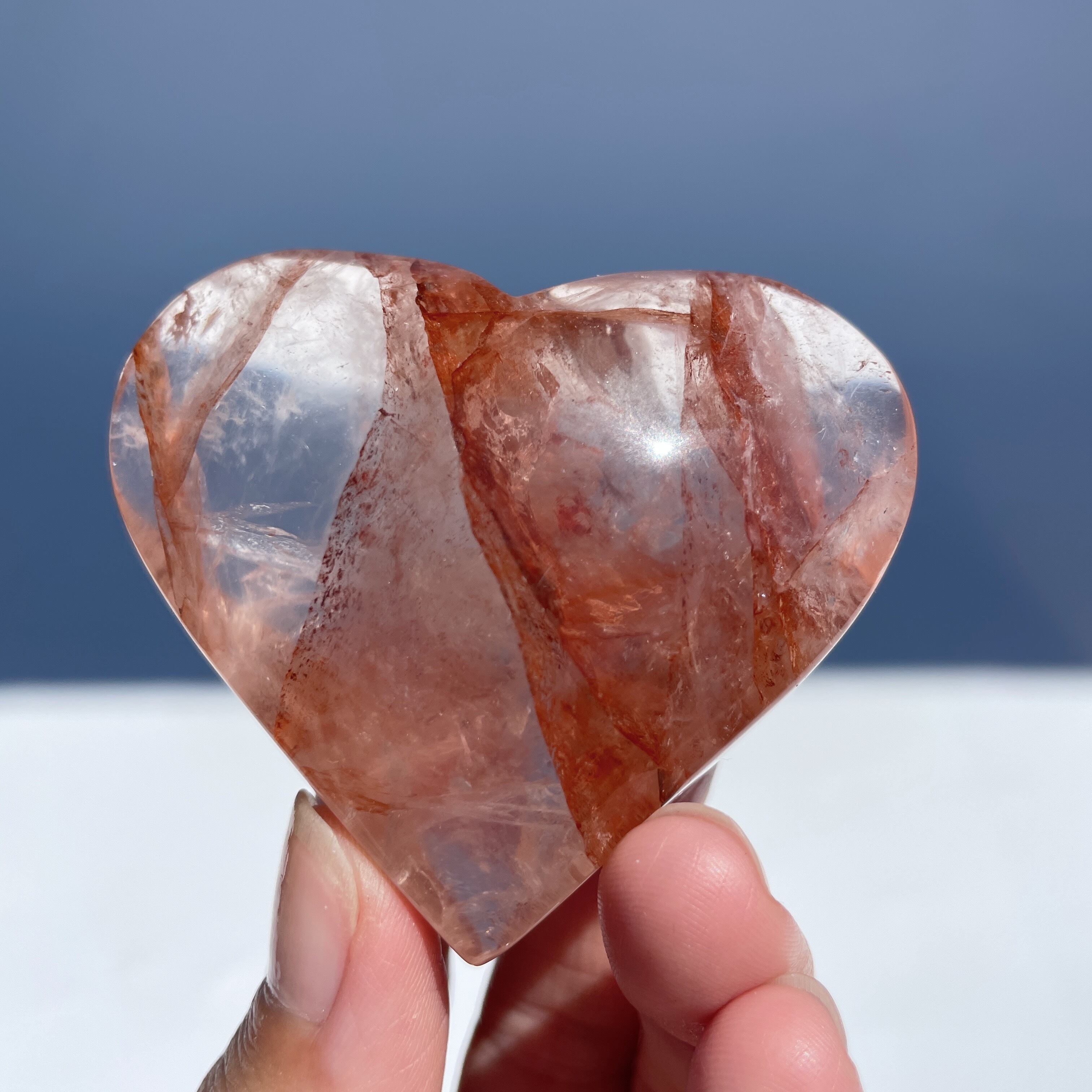 透明感◎ レッドヘマタイトクォーツ ハート型01◇Red Hematite Quartz