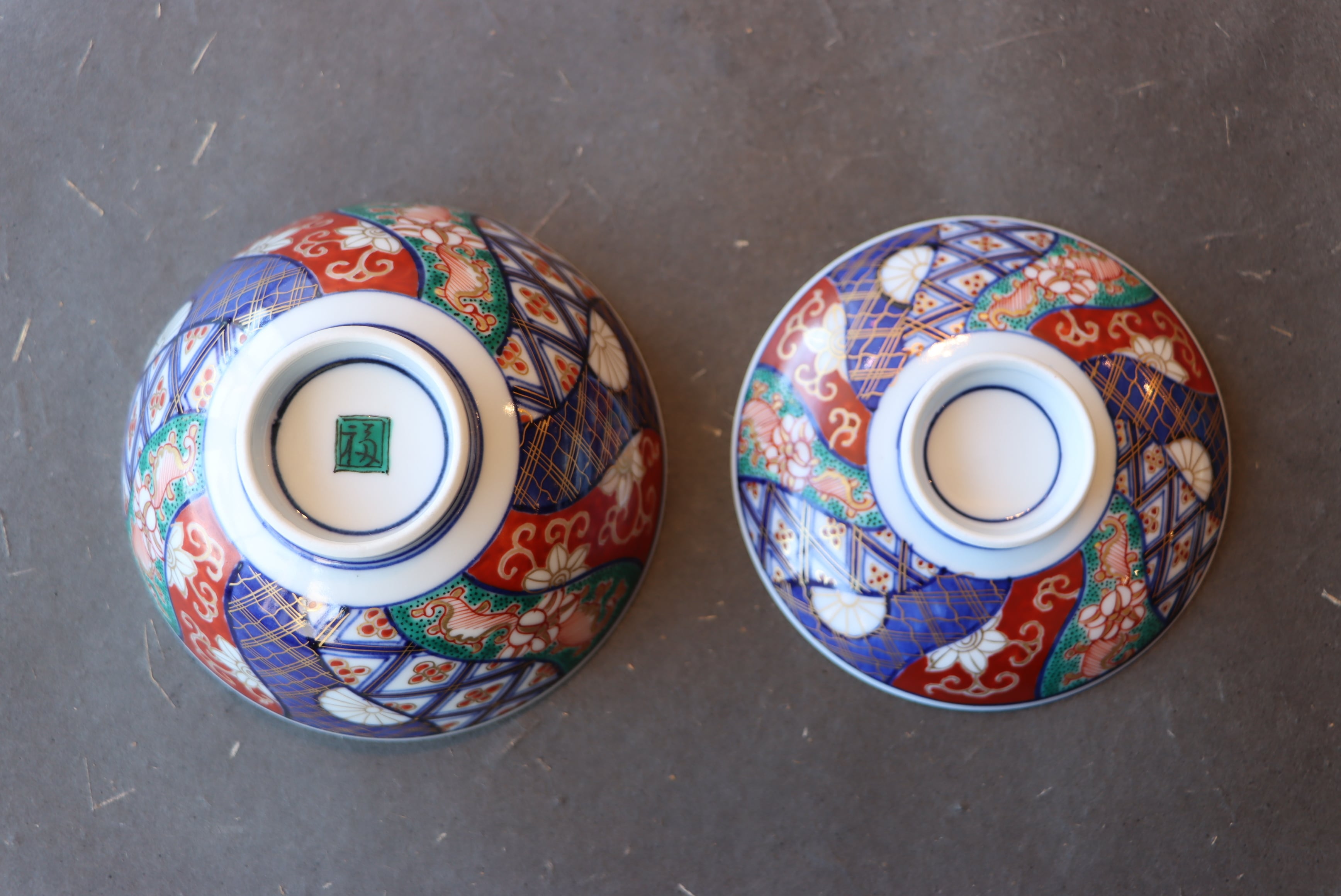 大聖寺伊万里 色絵 捻り壽文 蓋茶碗 通りもの/Daisho-ji Imari covered