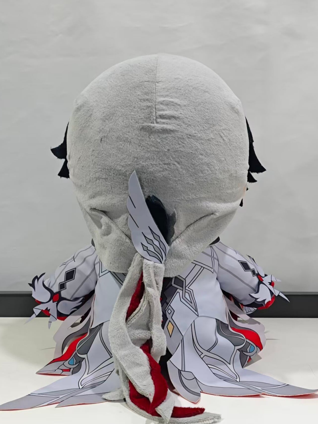 7日以内発送】原神 アルレッキーノ 召使 ぬいぐるみ 40cm 公式服付き