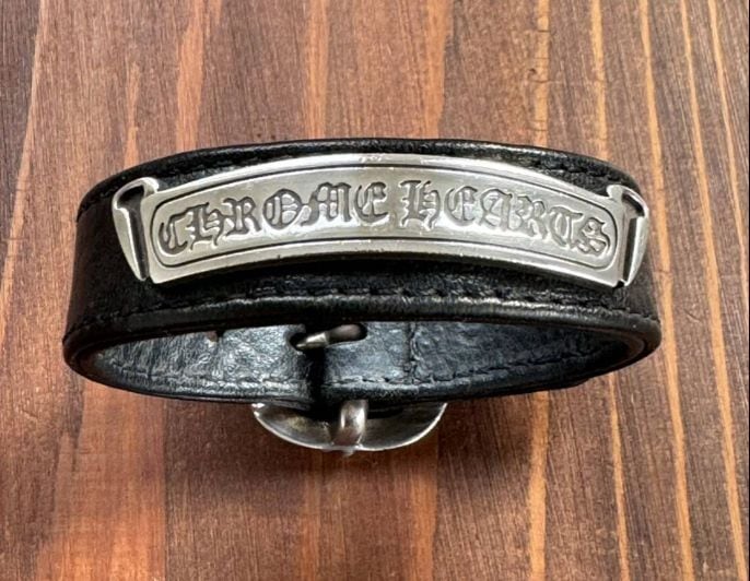 CHROME HEARTS クロムハーツ スクロールラベル ガンスリンガーバックル