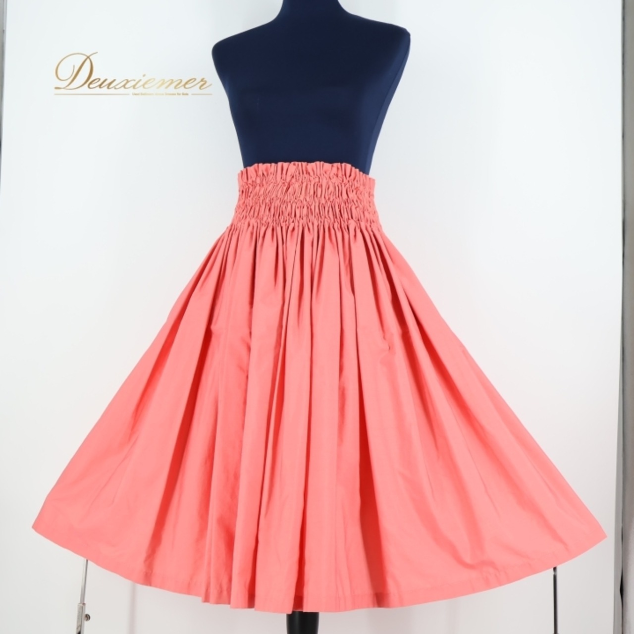 フラダンス 衣装 パウスカート ピンク系 ハレハワイイ 無地 シンプル レッスン 練習 日本製 明るい ハワイアン アロハ かわいい スカート ふんわり