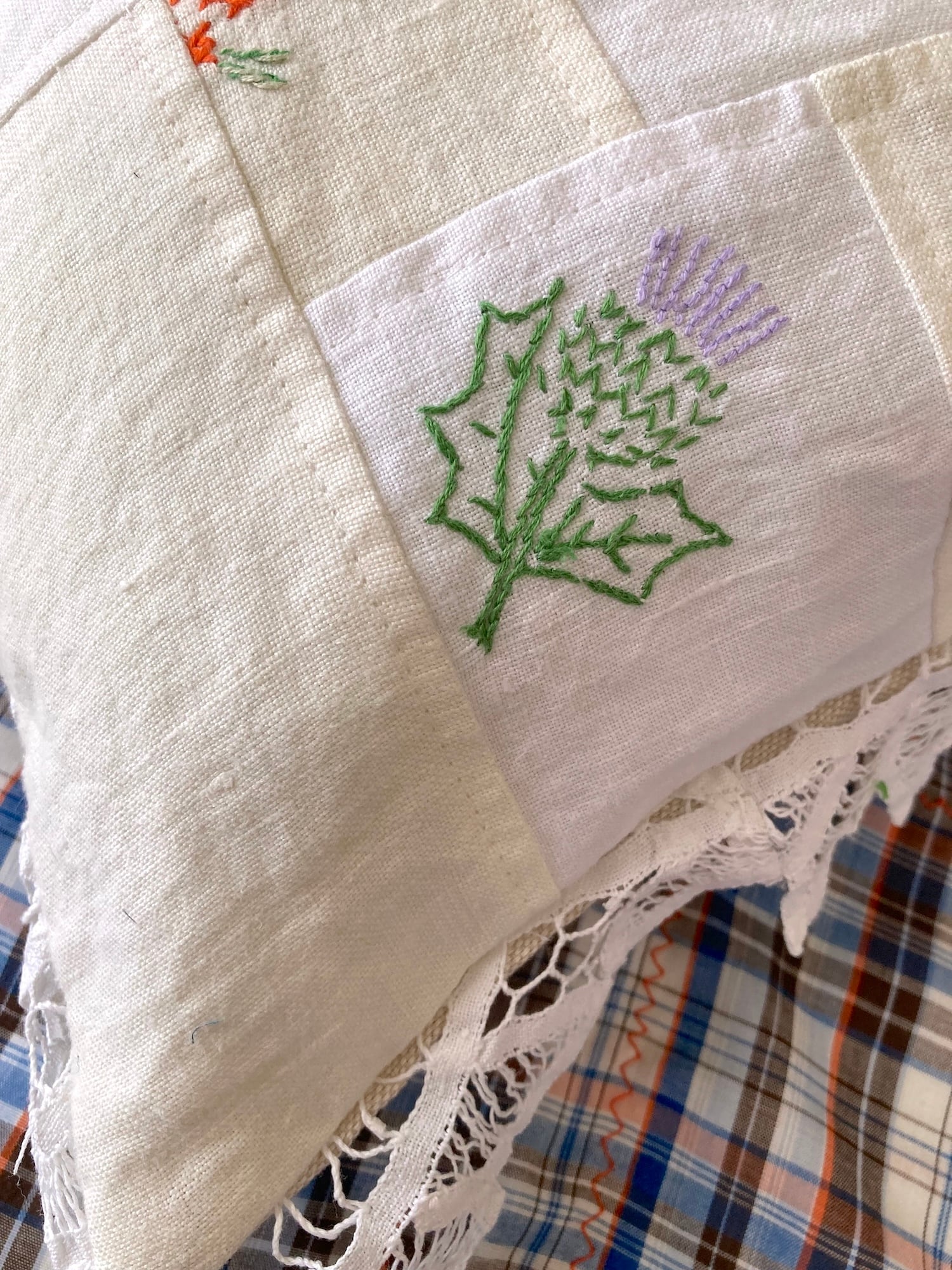 ヴィンテージ リネン刺繍 パッチワーク レース クッションカバー