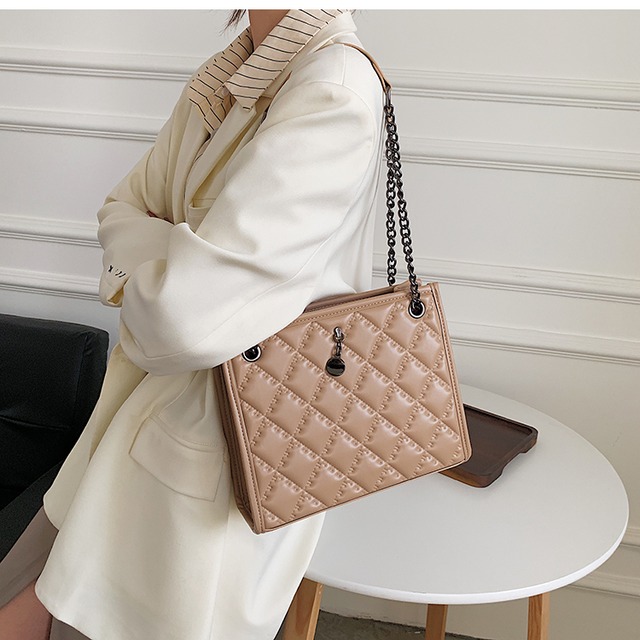 刺繍サマーチェーン 夏物 トートバッグ メッセンジャーバッグ 手作りハンドバック63407415630