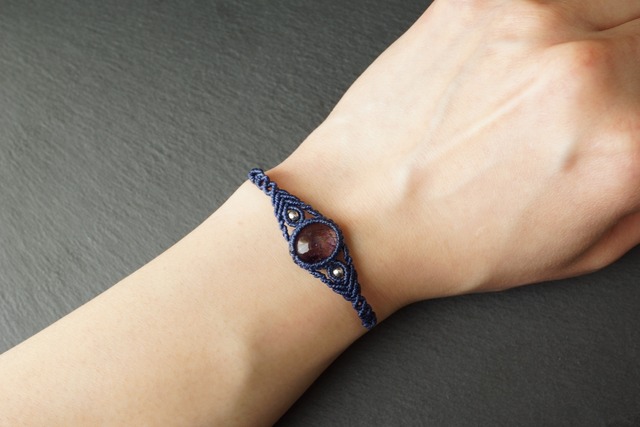 宝石質エレスチャルクォーツのマクラメブレスレット 【一点物】