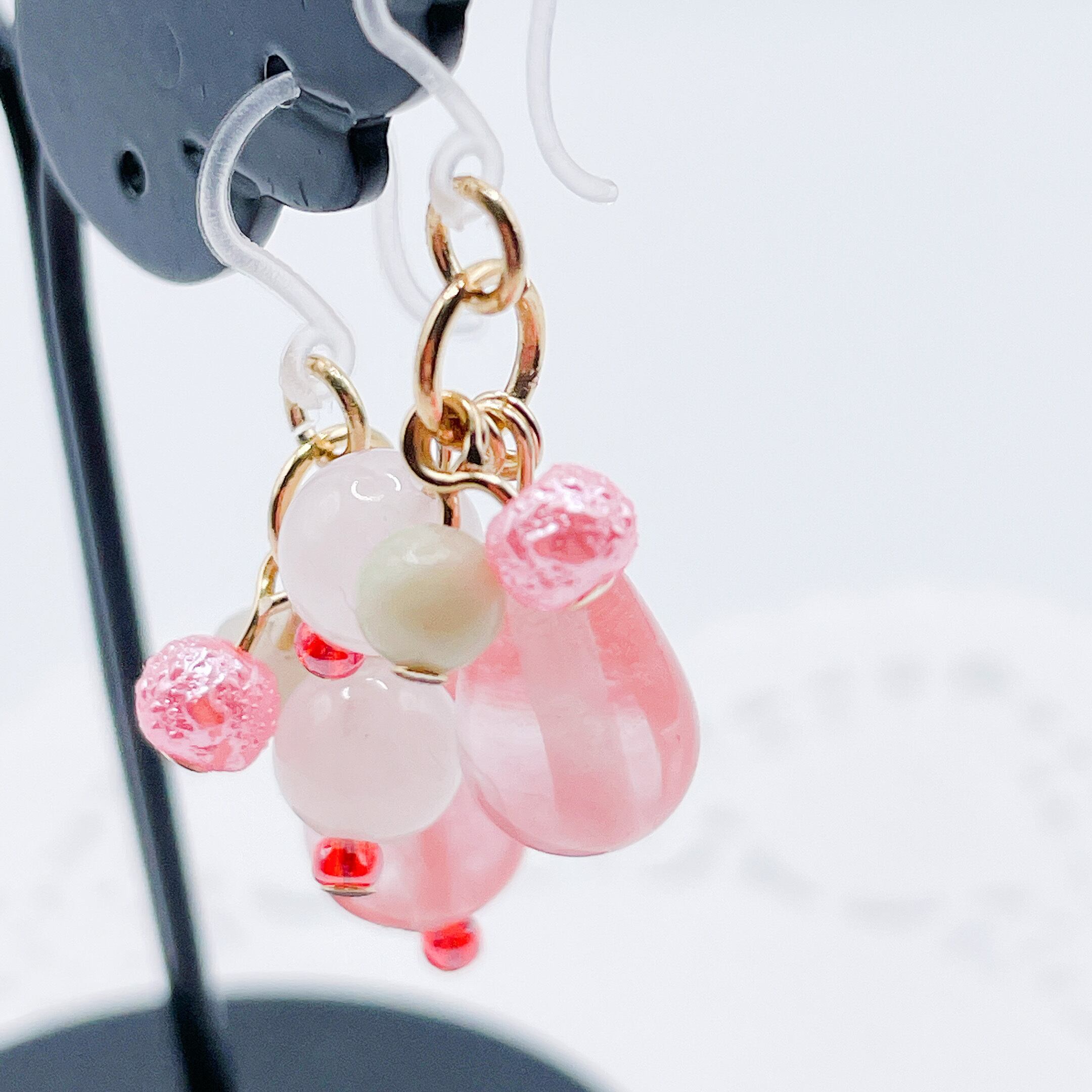 Sold out】チェリークォーツ＆ローズクォーツの天然石ピアス