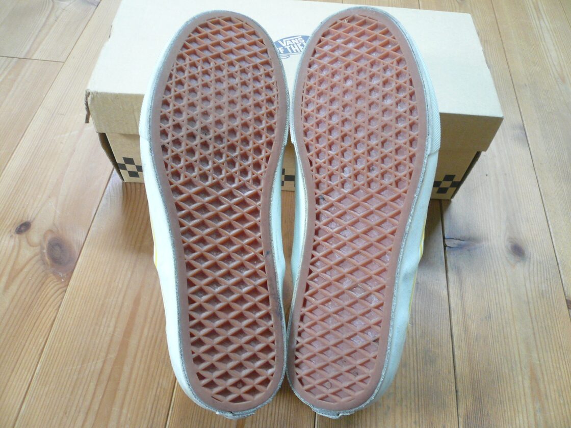 VANS バンズ スリッポンシューズ イエロー 黄 US9.1/2 27.5cm | PAY ID