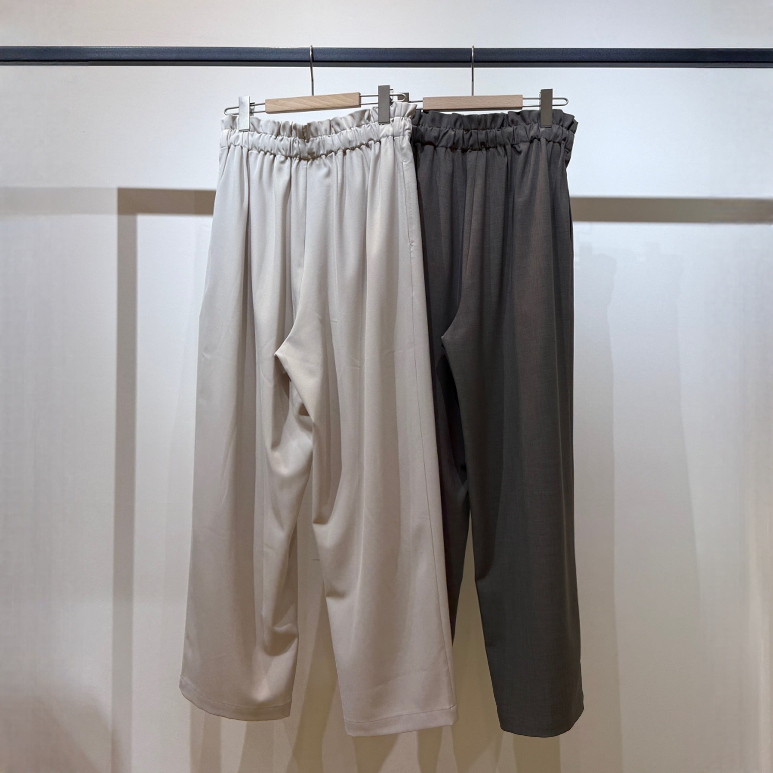 ドライタッチゆるテーパードパンツ | トワミーオンラインショップ