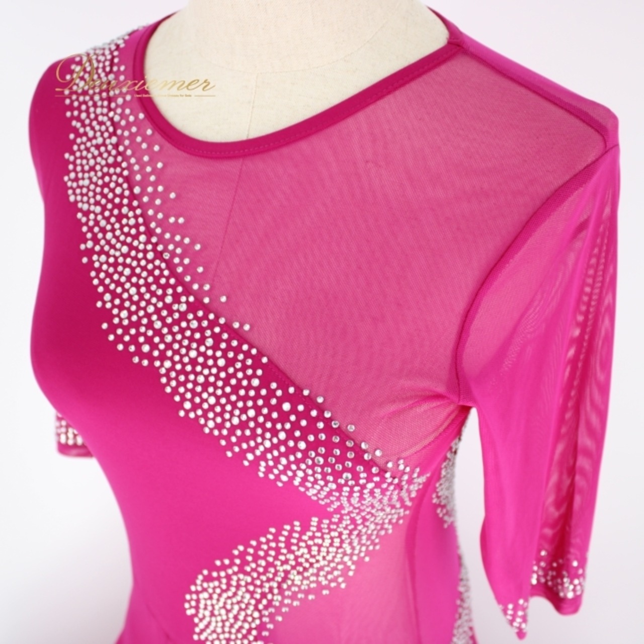 社交ダンス 衣装 スタンダード ドレス ワンピース レッスンウェア パーティ衣装 レディース オールシーズン 紫 パープル系 ラインストーン ダンス ドレス 女性用 舞台 衣装 大きく広がる裾 伸縮性 おしゃれ フォーマル イベント ラインストーン付き キラキラ 光沢感 シンプル エレガント ティアードスカート パーティー 祝賀会 発表会 競技用 ダンス用 柔らかい 使いやすい