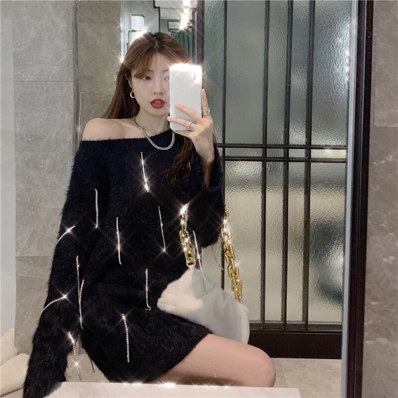 ブラックセーター コート オータムウィンタールーズニットプルオーバー トップス 秋物 冬物 ブラックストロベリース82243096624