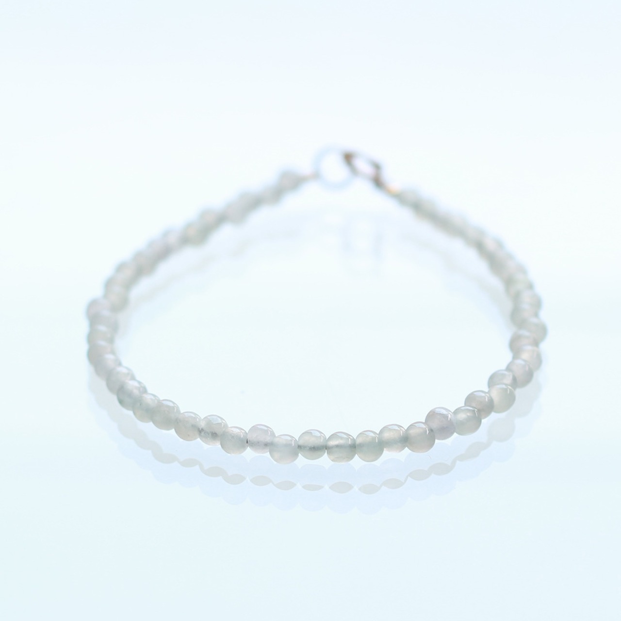 上質な透き通る氷翡翠を一粒一粒集めたブレスレット！ K10 ice  A貨翡翠 jd_br1078