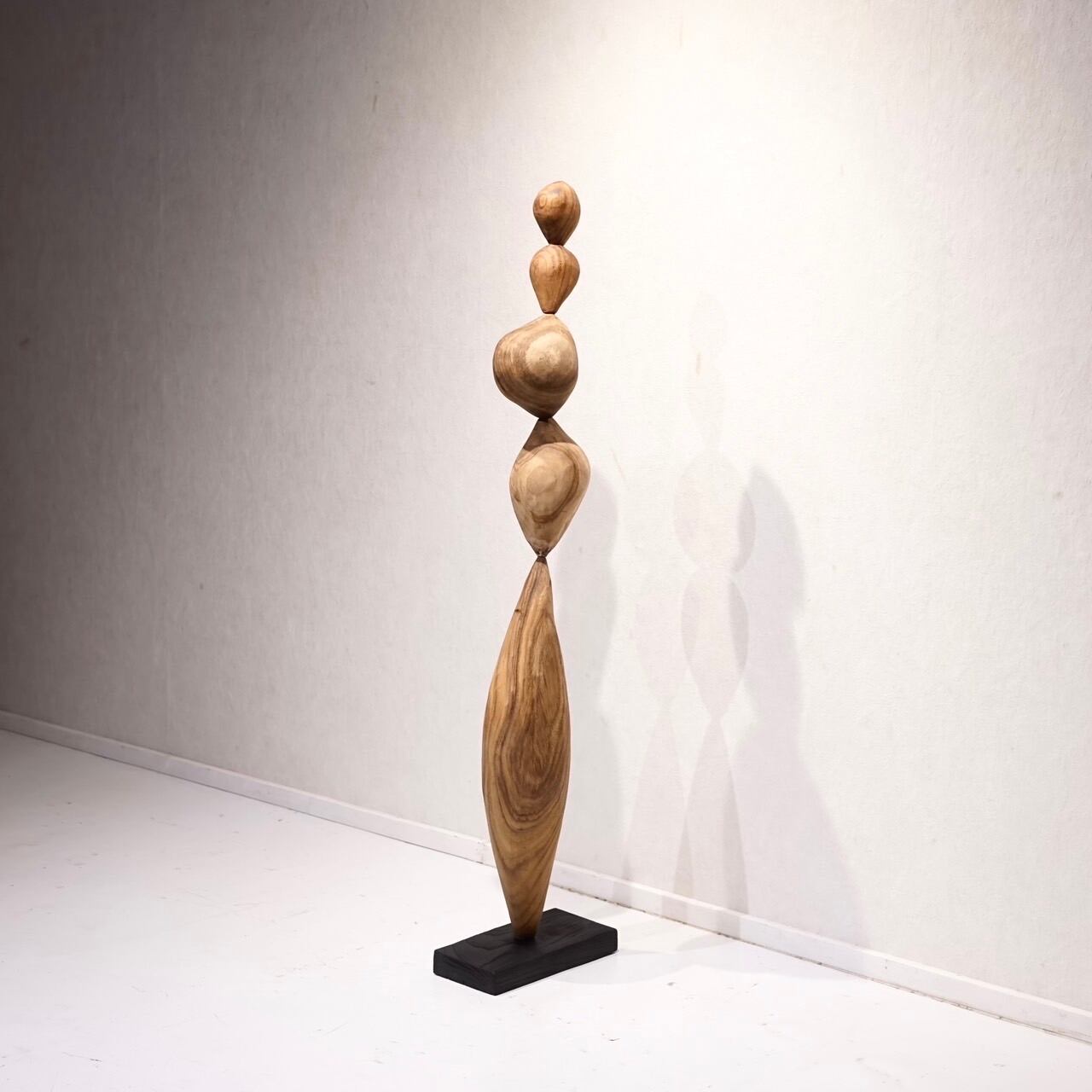 Bello select 輸入品 オブジェ 彫刻 アート 木製 インテリア 雑貨 置物