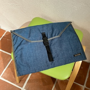 1980s EDDIE BAUER NYLON POACH NAVY