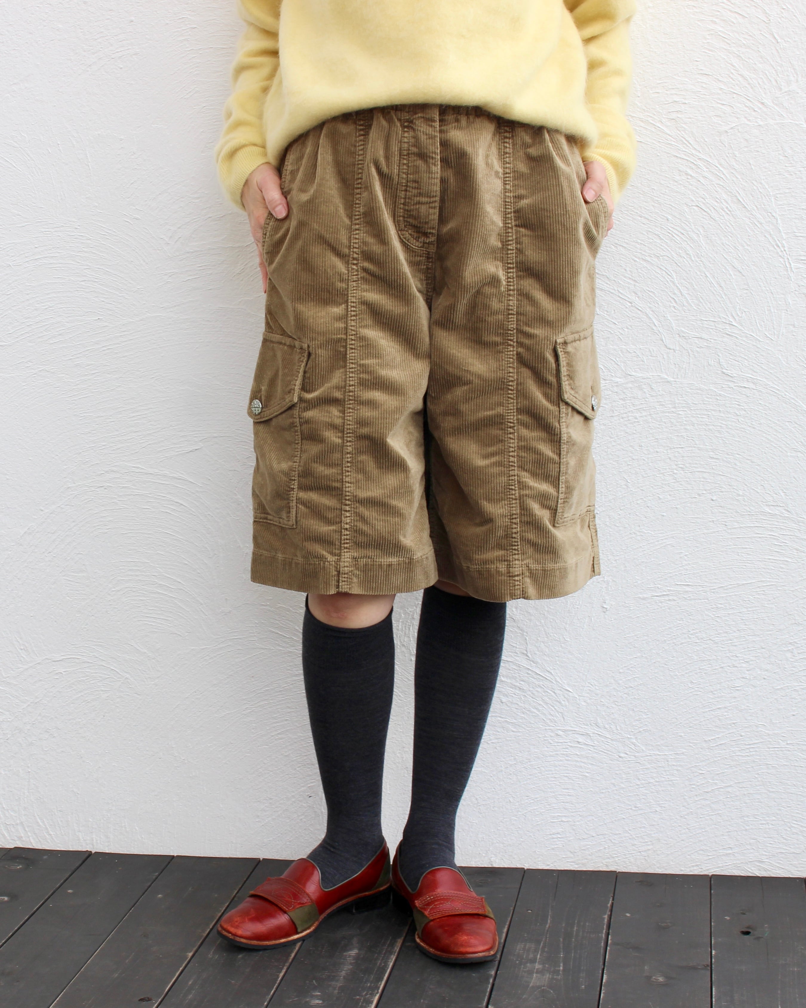BAUM UND PFERDGARTEN/corduroy half pants