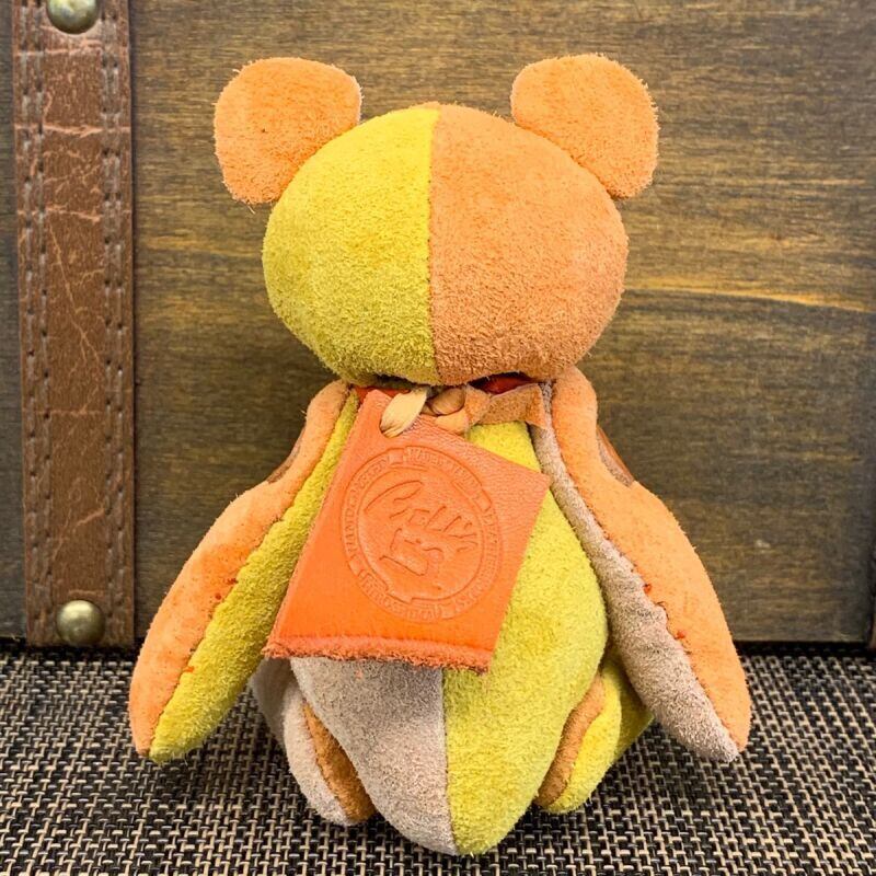 ピッグスウェードのベルベア★マイスターの手作り「ベルズベア」カラフル黄色系　写真の1点販売です