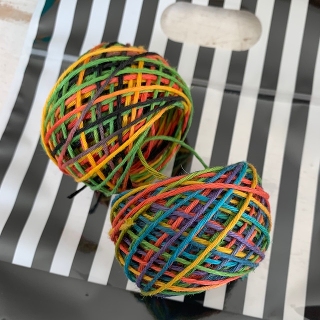 【SALE】イタリア産高級オリジナルヘンプ 人気カラー RAINBOW&RASTA 15g 2個セット(袋入り)(糸の太さ:超極細・極細)