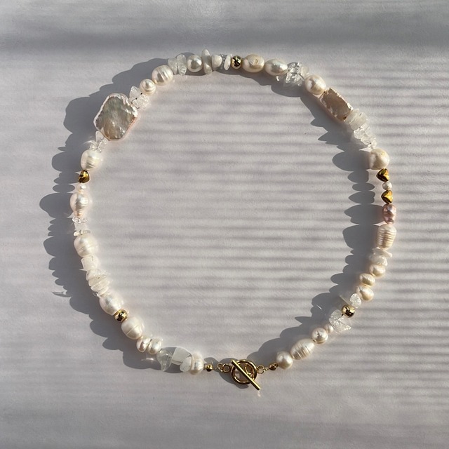 ［gold］パール ×ホワイト マンテルネックレス［GSN034］