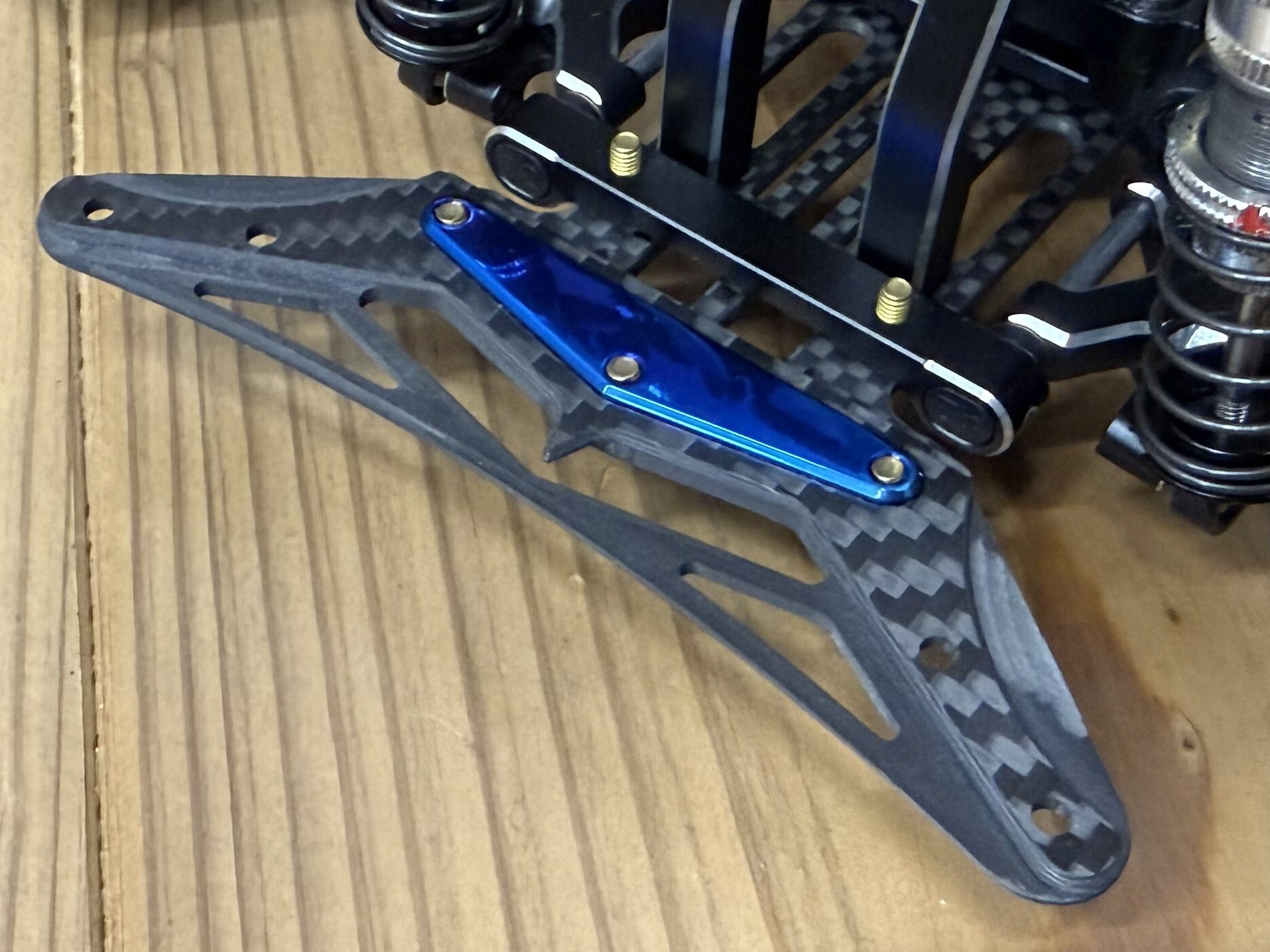 RC926】64チタン【焼き色付き】フロントバンパープレート RD/SD等用 KN