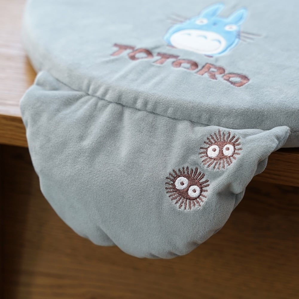 となりのトトロ　ジュニア枕　おでかけシートクッションなどなど　まとめ売り となりのトトロ キッズ枕 中身も洗えるくぼみ枕 森の風