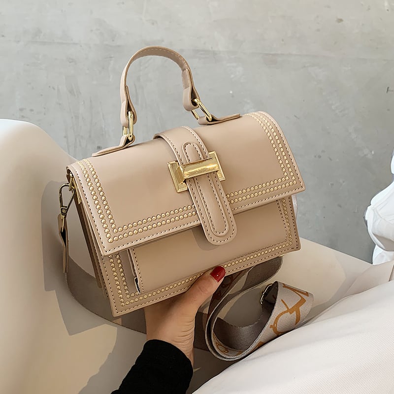 スモールバッグレディース2020人気の新しいトレンディなファッションレトロレディースショルダーハンドバッグネット赤メッセンジャーバッグ小さな正方形のバッグ Tiancai_Wing_Bag0822947