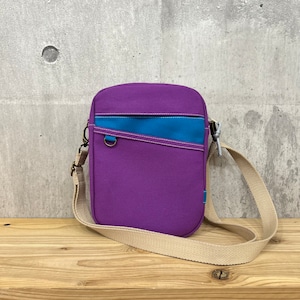 【選べる紐付】.+*縦型square shoulder Bag 【スミレ×ダークブルー】