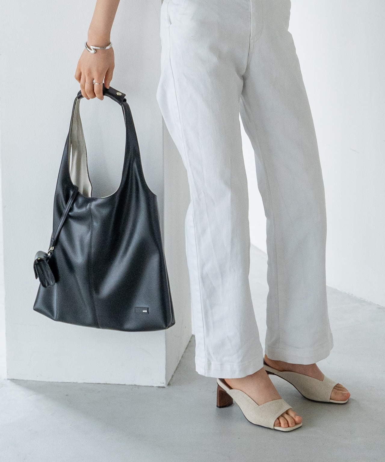 MURUA : ONE HANDLE TOTE BAG MR-B1201