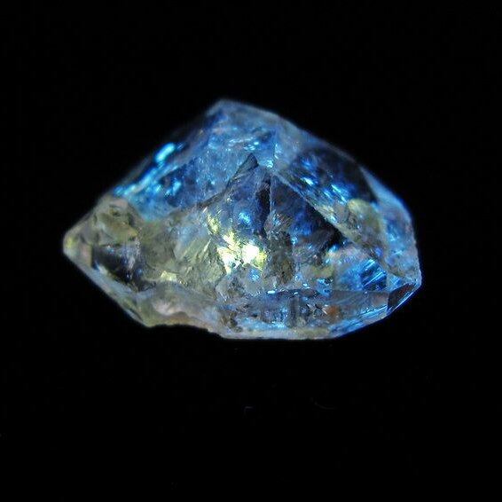 オイルインクォーツ 原石 石油入り 一点物 171-6383