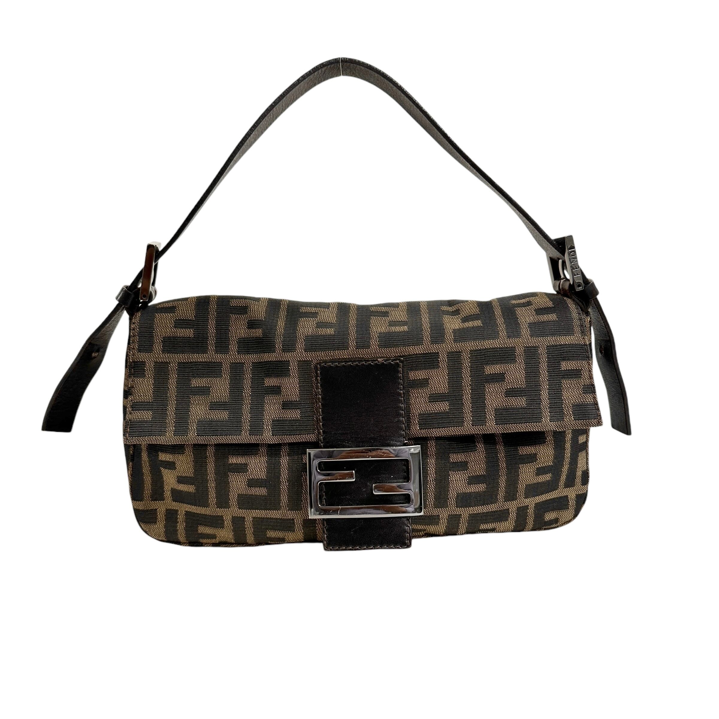 FENDI フェンディ ズッカ マンマバケット ハンドバッグ ブラウン 10211 