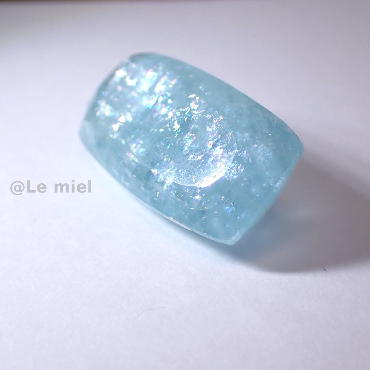 イリデッセンスアクアマリン 34ct 28.9mm*15.0mm*10.1mm | PAY ID
