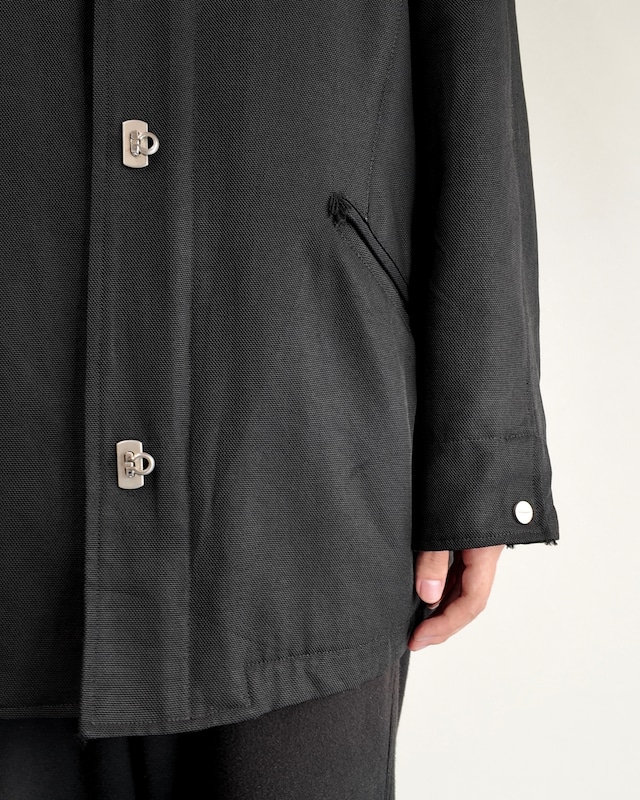 【Salvatore Ferragamo】middle length turn lock coat